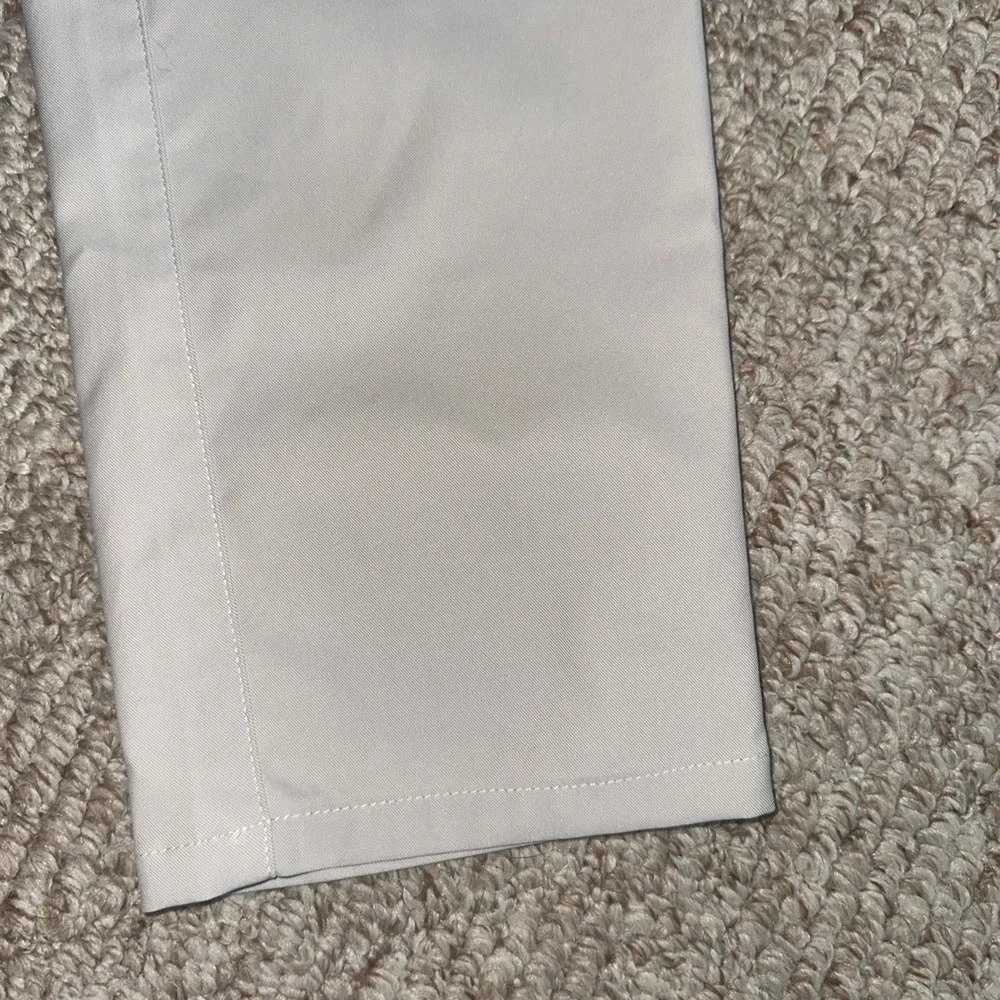Jack Archer Pants Mens 33x34 Stone  Jetsetter Tech Chino Slim Tapered Leg EUC